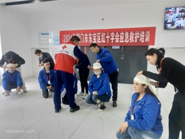 東寶區紅十字應急救護培訓進(jìn)鄉鎮和企業(yè)