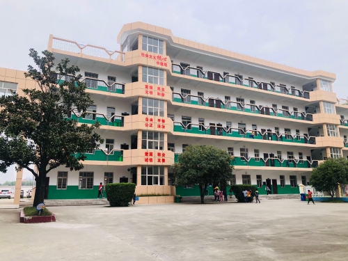 荊門(mén)市掇刀區江山小學(xué)